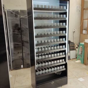 استند سیگار و تنباکو ایستاده 90 باکس چراغ دار مشکی